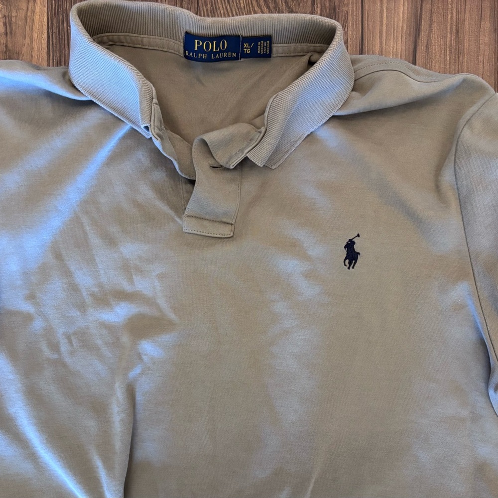 Ralph Lauren Men's Polo Shirt in Gray